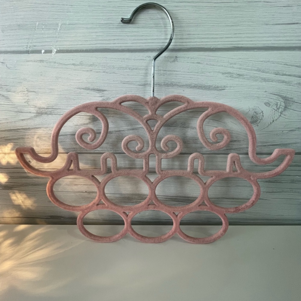 7-Piece Shawl Scarf Hanger Belt Tie 4 rack Organizer Holder Hook Display Hanger.